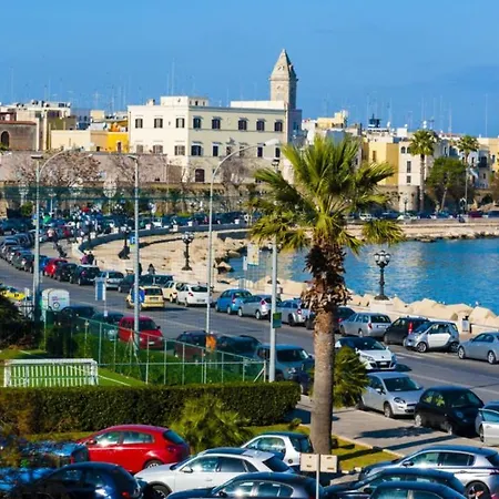 Romantic Centro & Sea Apartment Bari